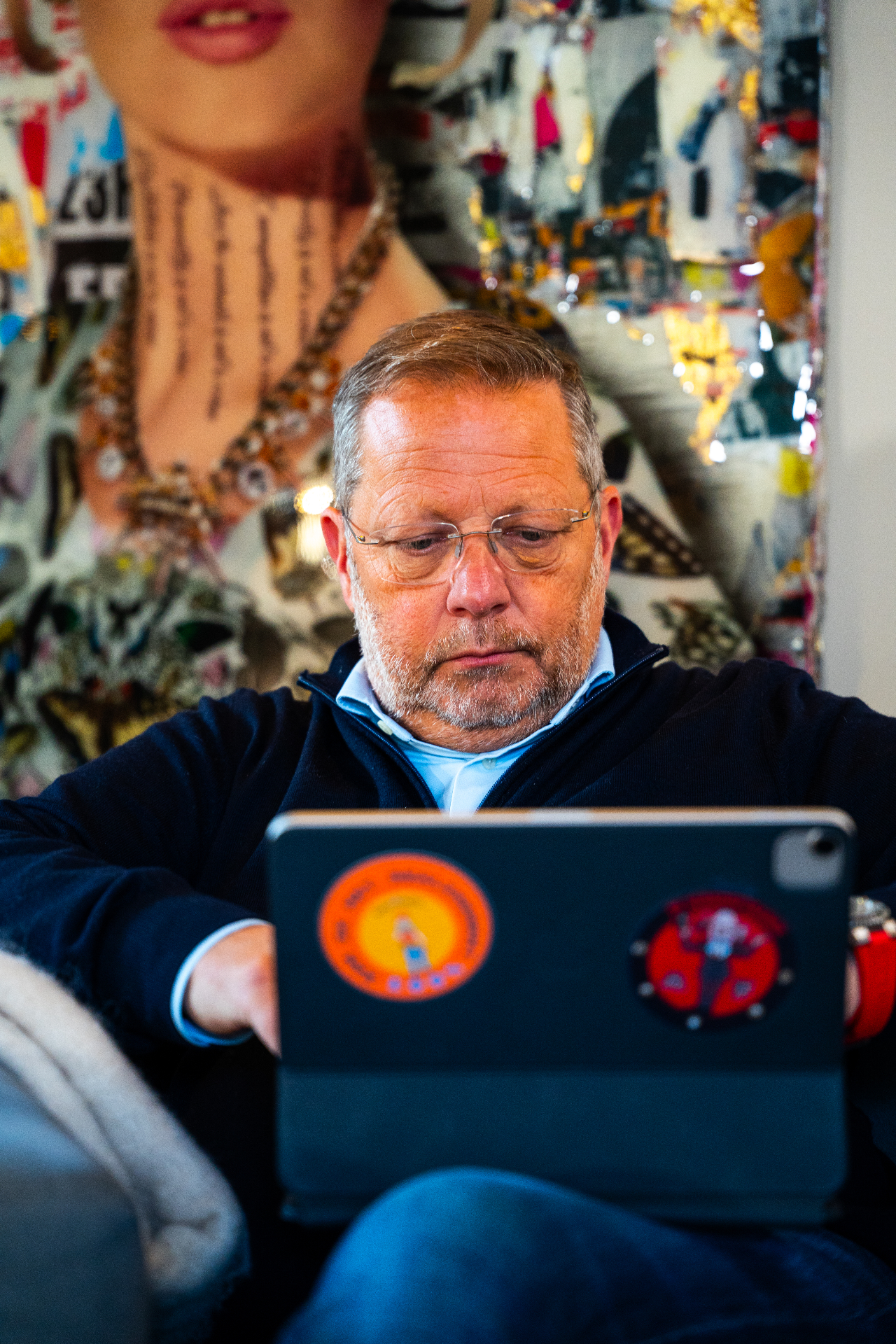 Marc Dijk - Werken achter laptop